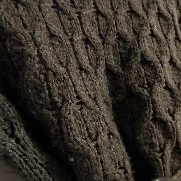 ✨SALE: 3 for $25!✨ Suzy Shier Brown Cowl Neck Sweater - small - Picture 4 of 6